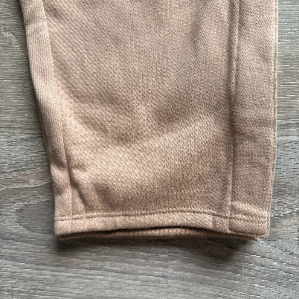 Wonder Nation Boys Sz L (10/12) Tan Athletic Sweatpants Tapered Bottoms NWT